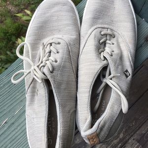 Sperry canvas topsides boat shoes